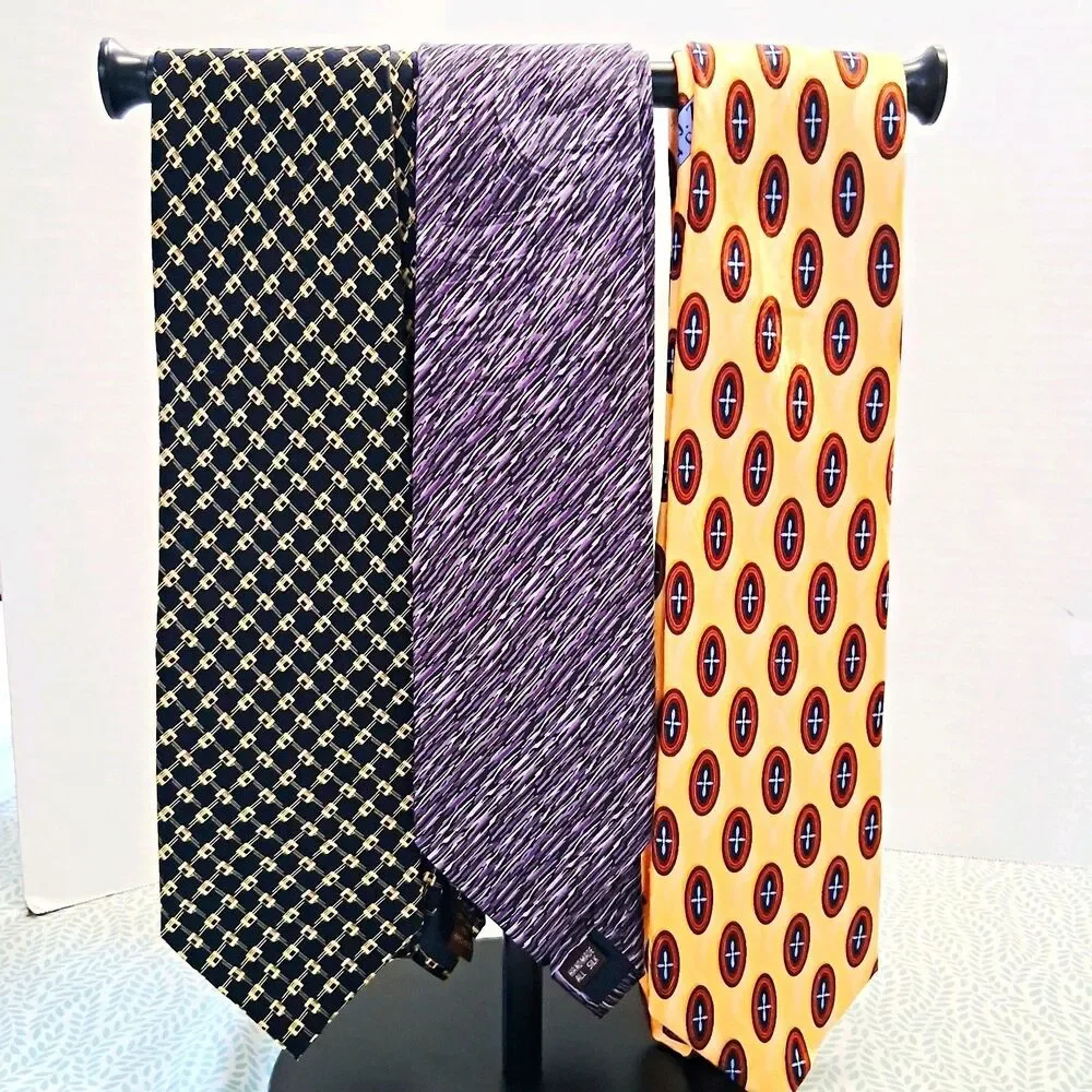 J.Z. Richards Umberto Bossi Museum Artifacts Men's Silk Tie Lot 3 Geometric EUC